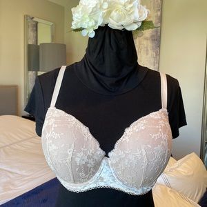 Victoria Secret bra Dream Angels lined demi 36DD